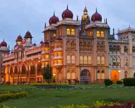 Car Rentals in Mysuru
