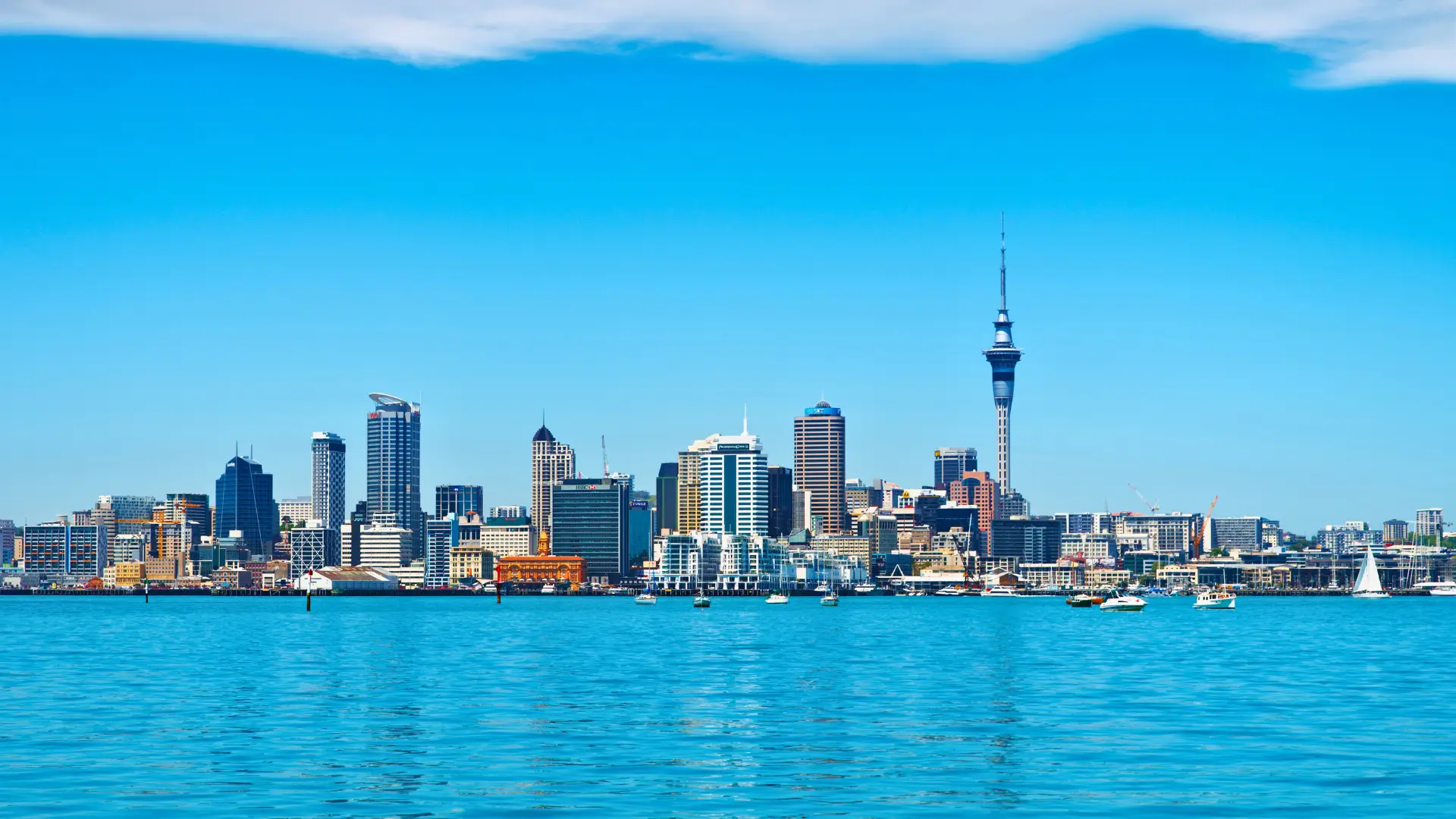 New Zealand Grand Tour Package | Auckland, Rotorua, Queenstown & South Island