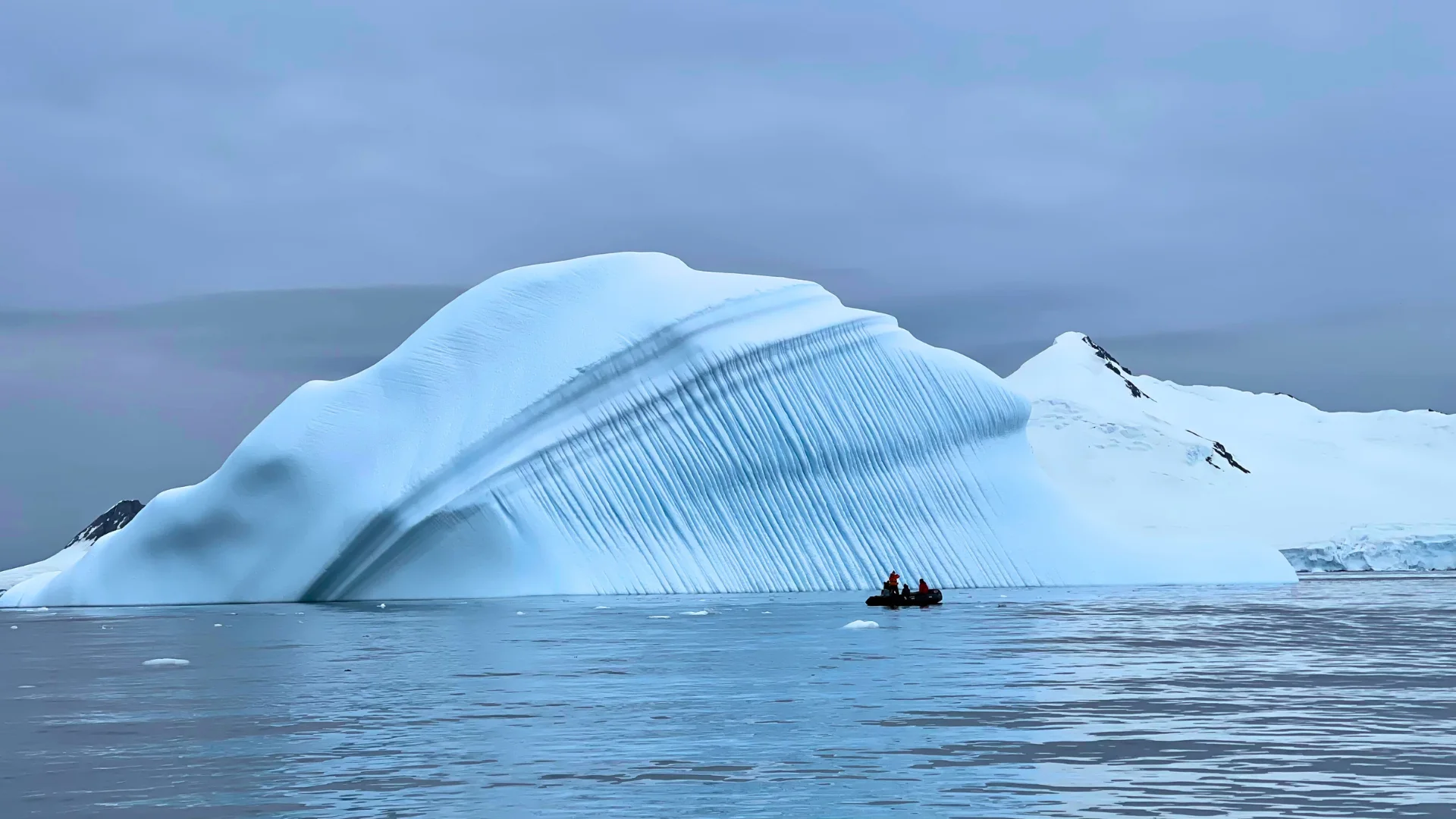 Ultimate Antarctica Peninsula & Antarctic Circle Cruise