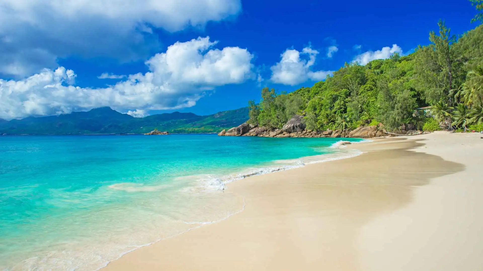 Romantic Getaway to Seychelles Tour