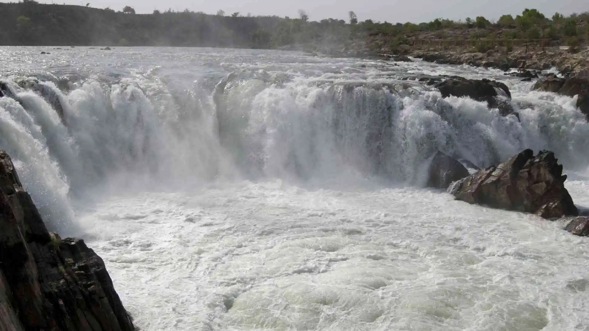 Bhedaghat Dhuandhar Falls