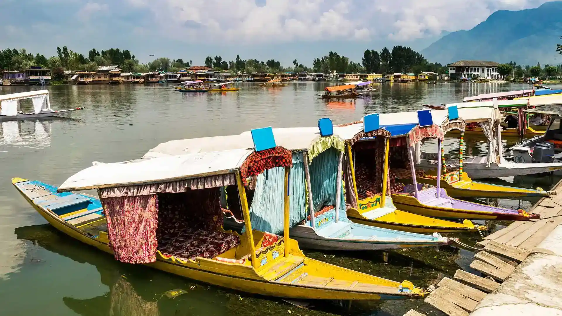 Dal Lake