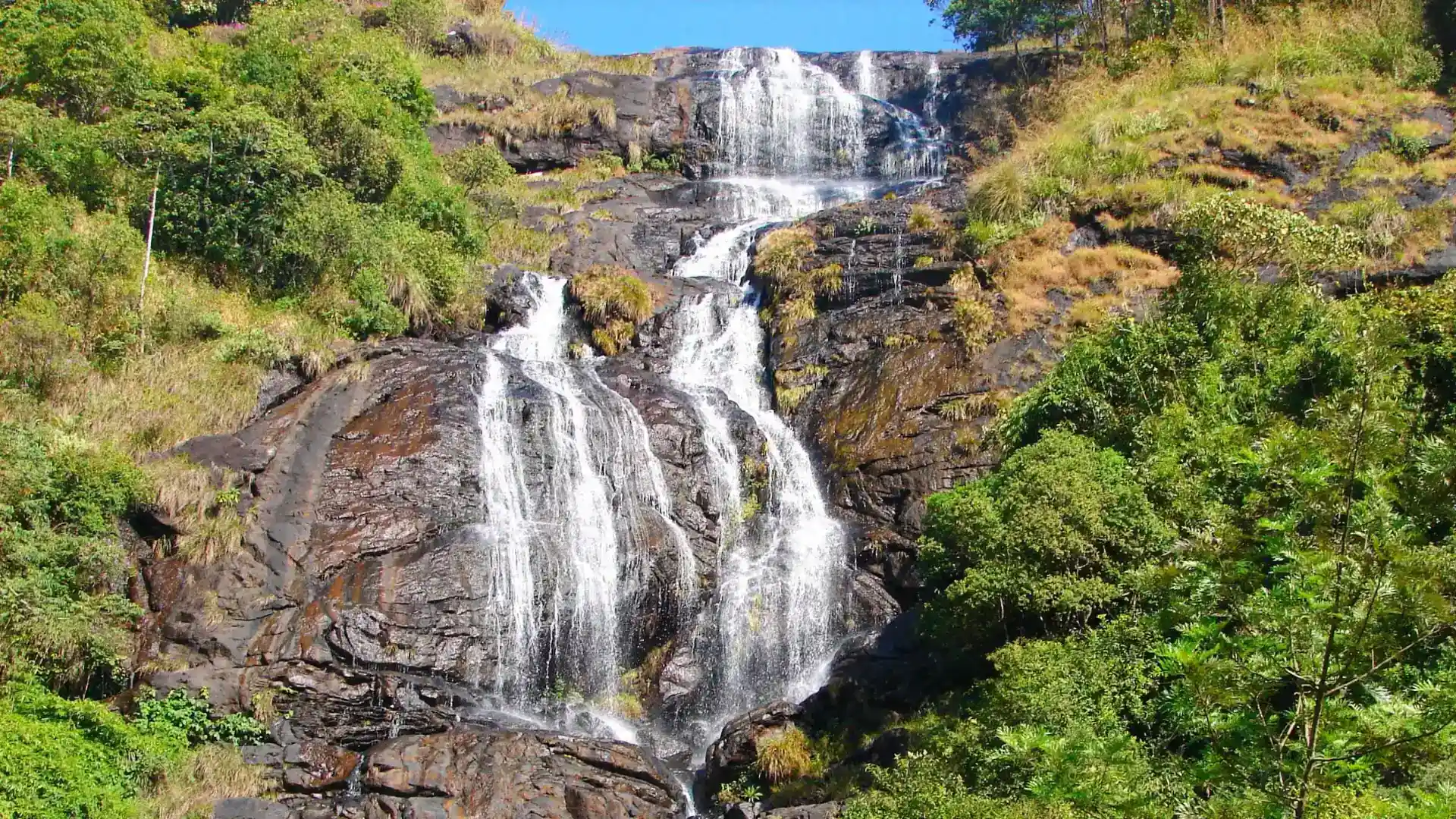 Chinnakanal Waterfalls