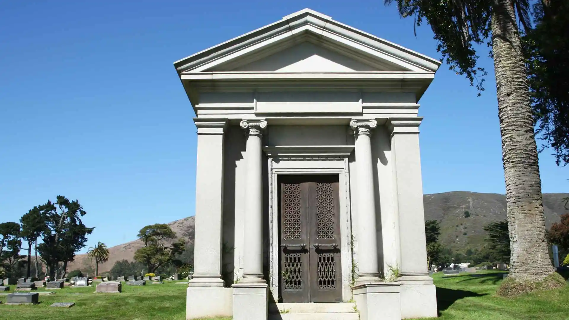Dauban Mausoleum