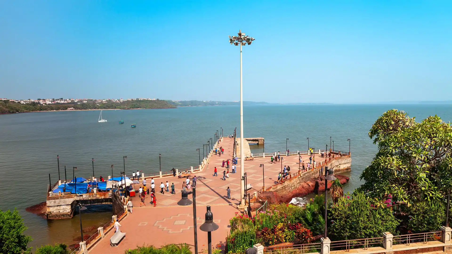 Dona Paula Viewpoint