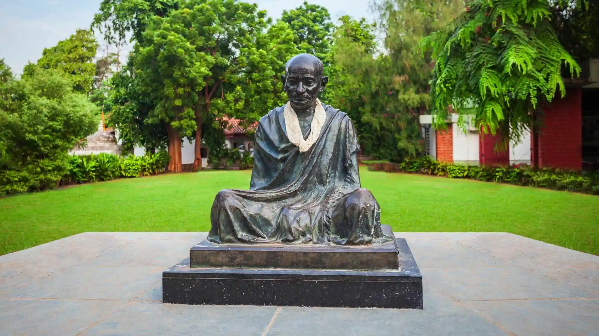 Koodal Azhagar Temple