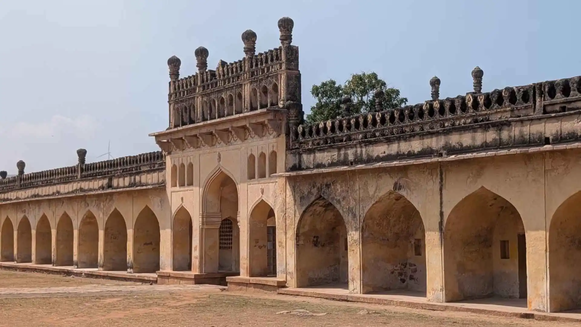 Lepakshi Nandi Statue