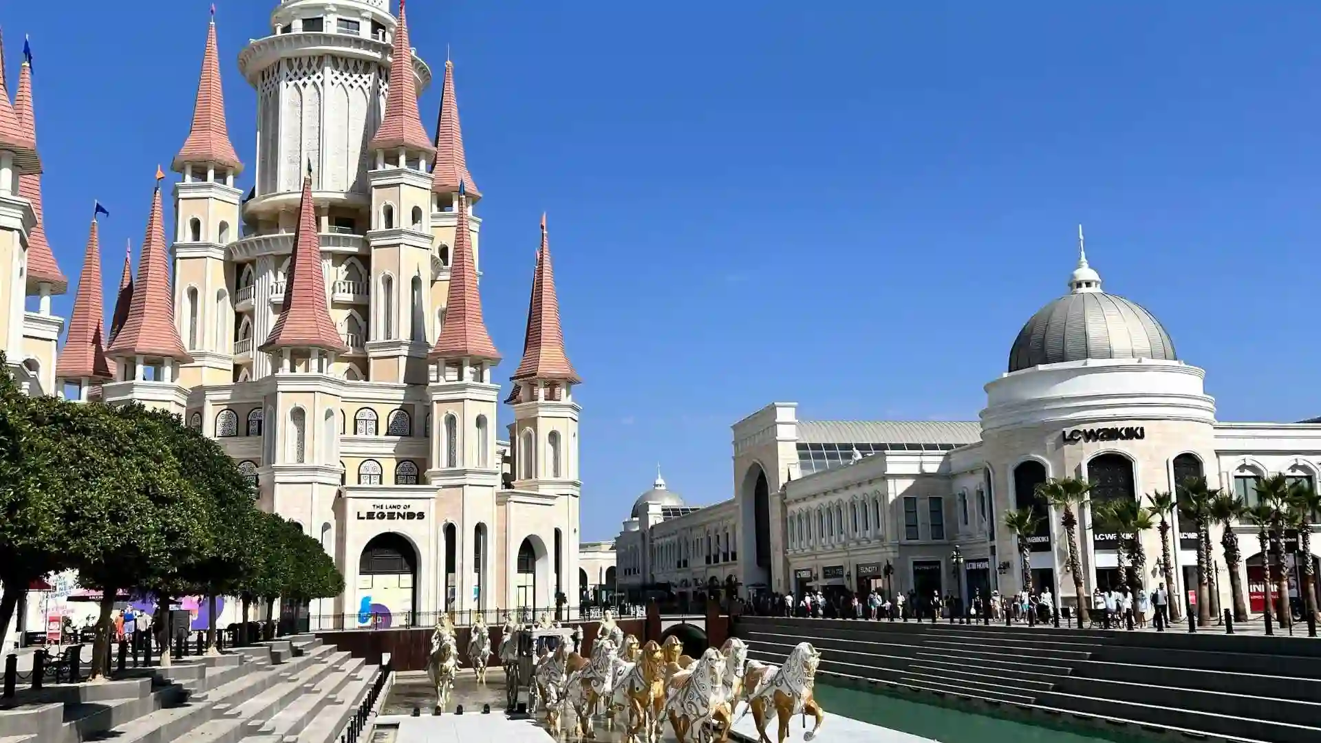 Disneyland Hong Kong