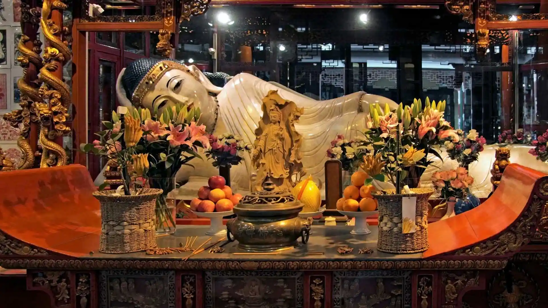 Jade Buddha Temple