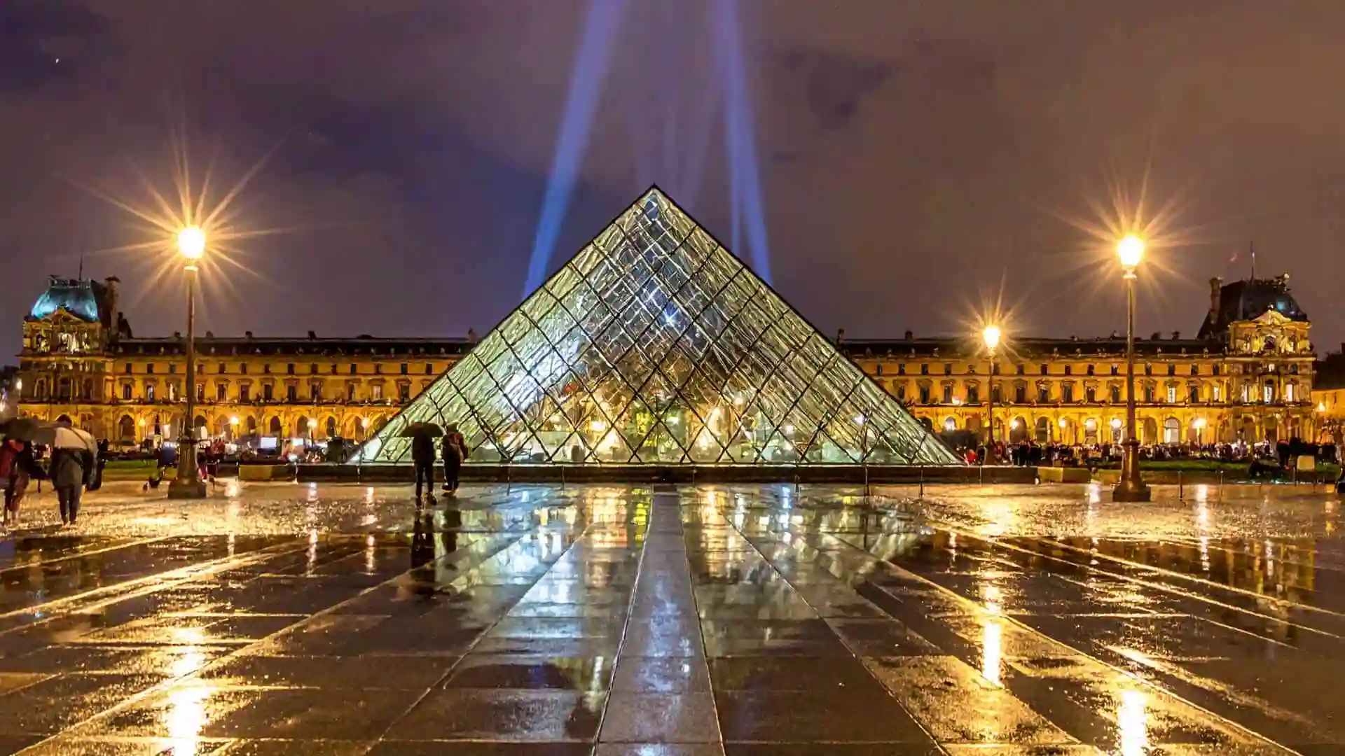 Louvre Museum