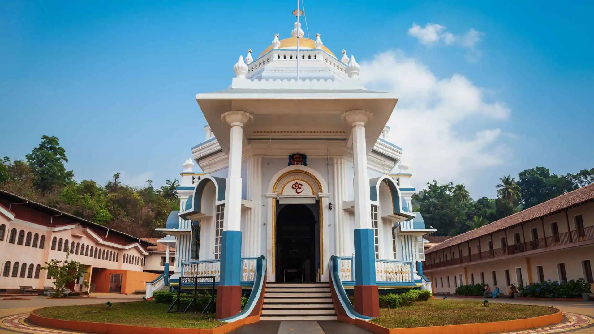 Mangueshi Temple