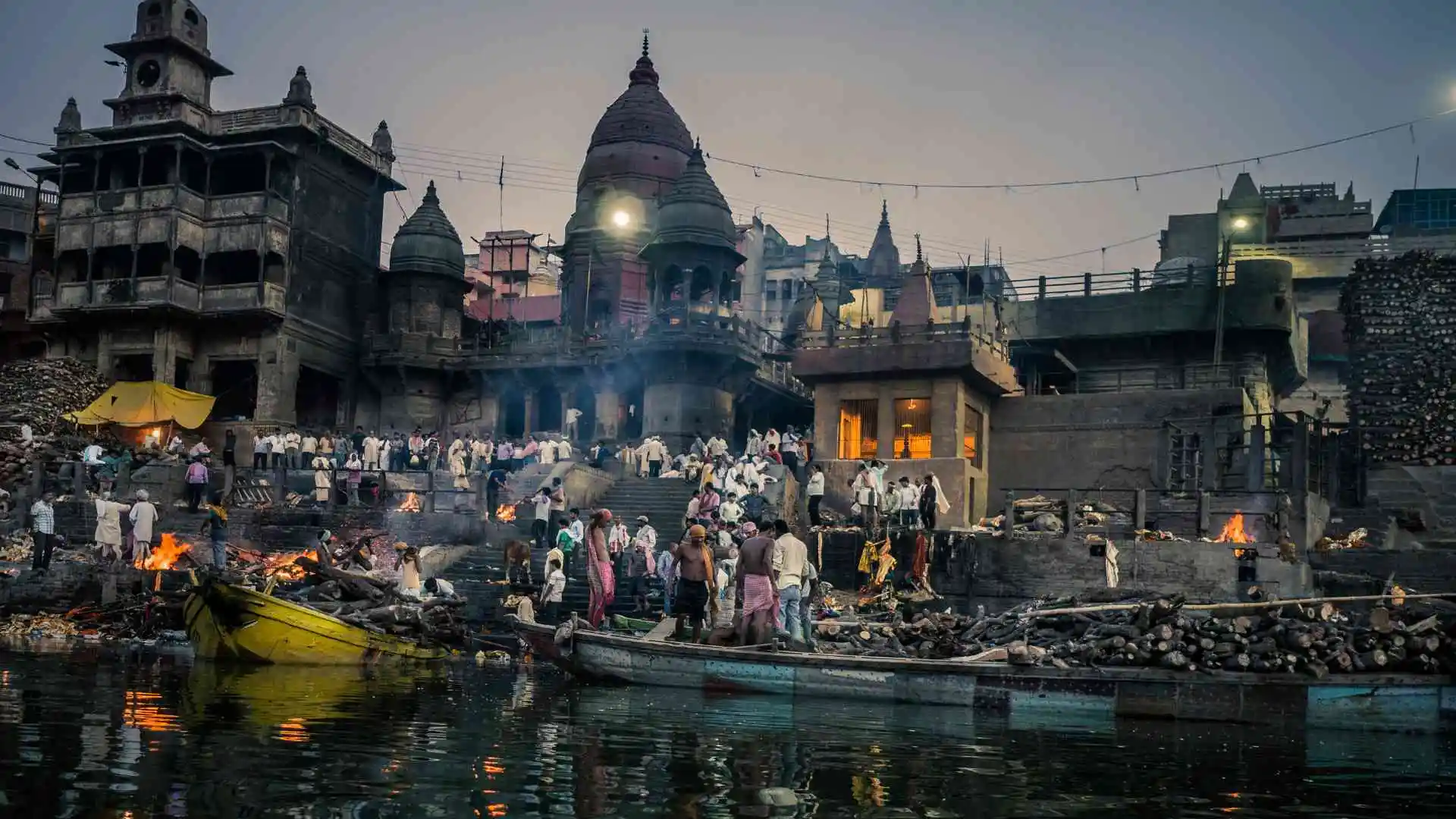 Manikarnika Ghat