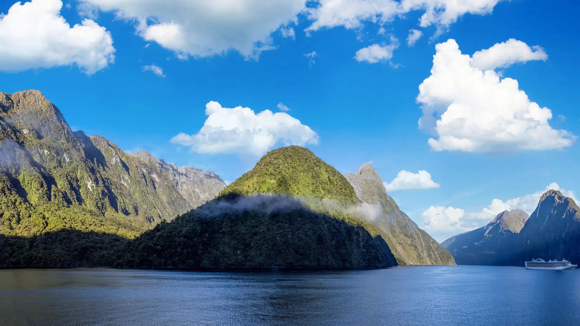 Milford Sound New Zealand