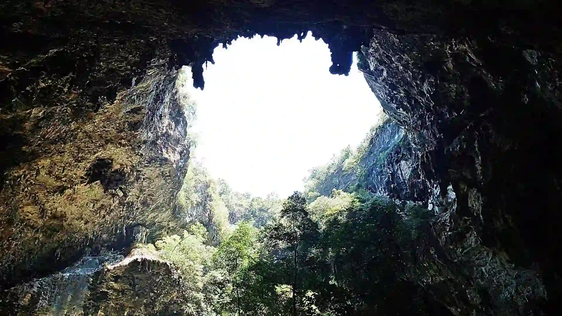 Natural River Cave of Robbers Cave