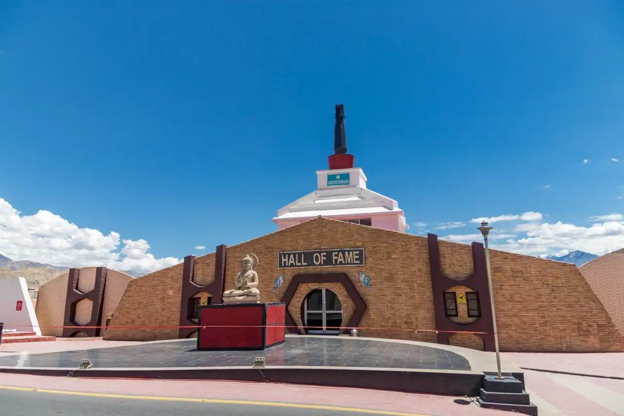 Discover Kashmir – Leh, Nubra & Pangong