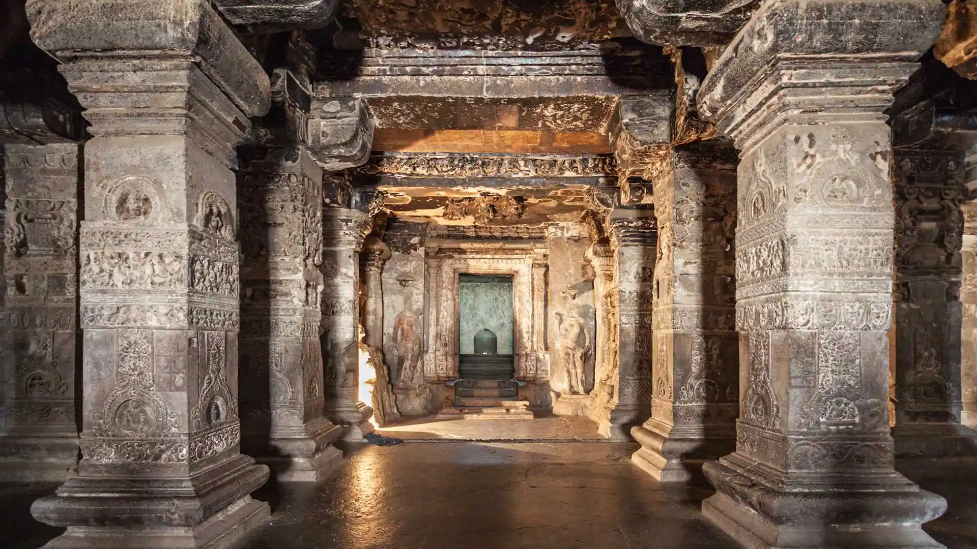 The Ellora Caves Aurangabad Maharashtra