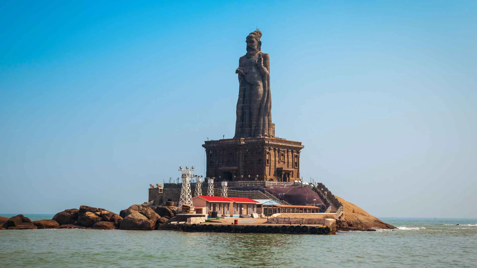 Thiruvallur Statue