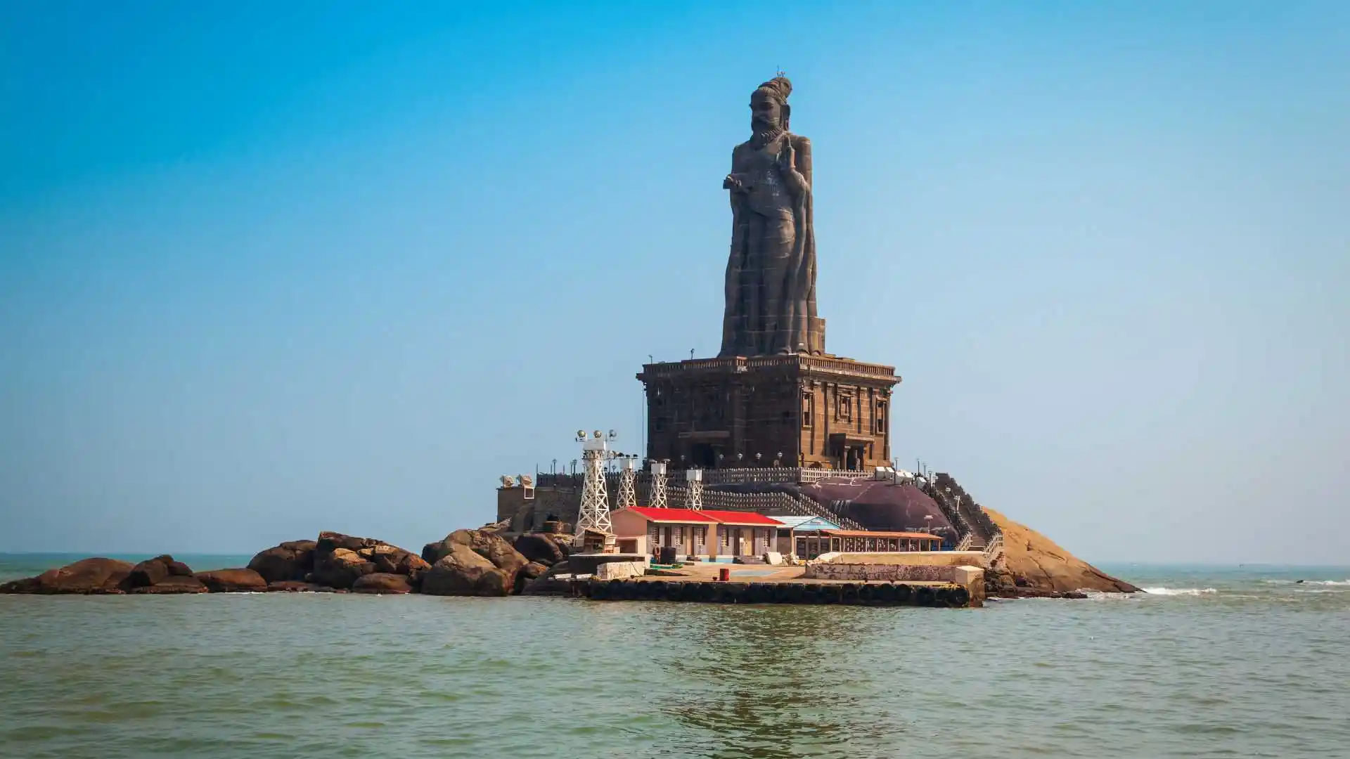 Thiruvalluvar Statue