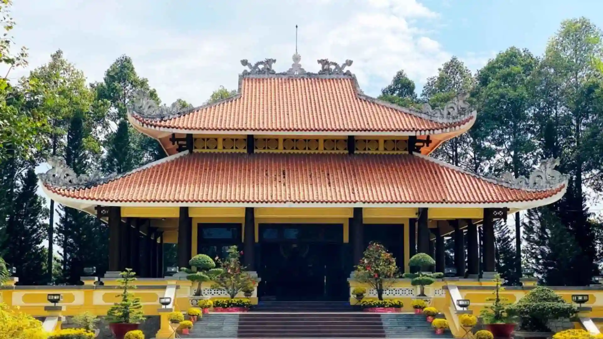 Ton Duc Thang Memorial