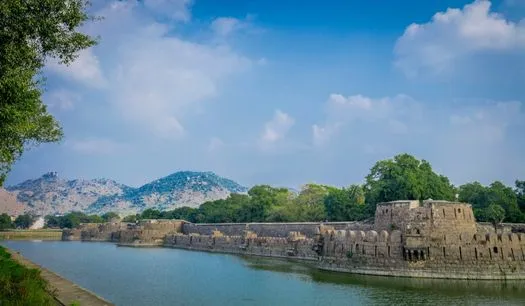 Grand Forts & Heritage Trail of Tamil Nadu
